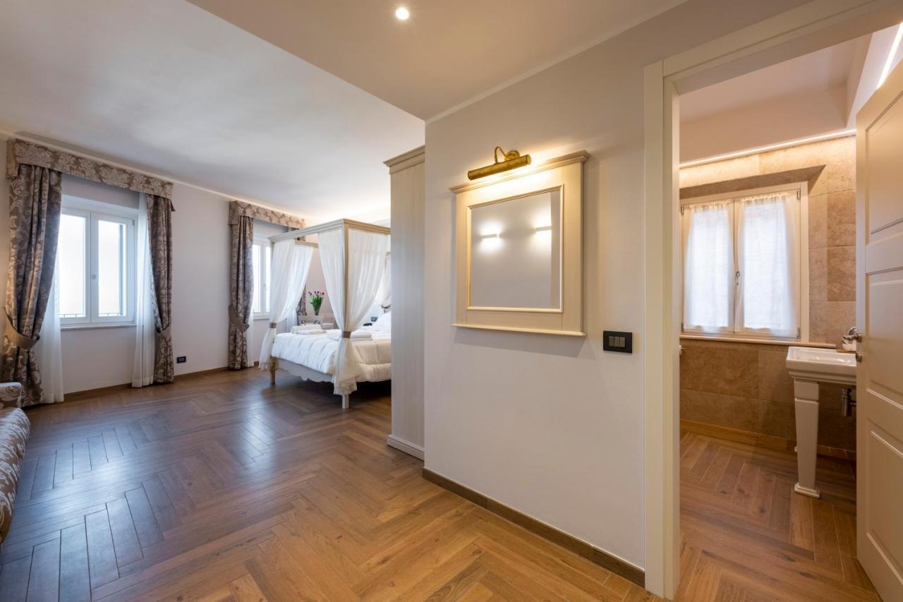 Palazzo Del Mercante Montepulciano Stazione Buitenkant foto